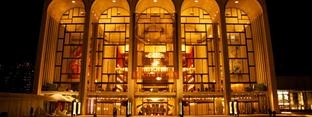 The_Metropolitan_Opera_House_in_New_York_ (1)
